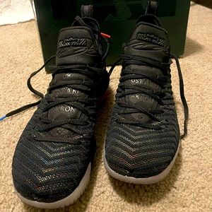 Lebron 16 “I Promise”